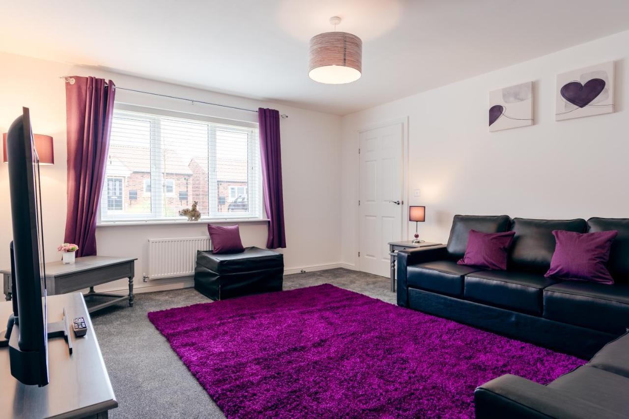 Villa Oakley - Large, Elegant, Dog Friendly & Parking à Whitby Extérieur photo