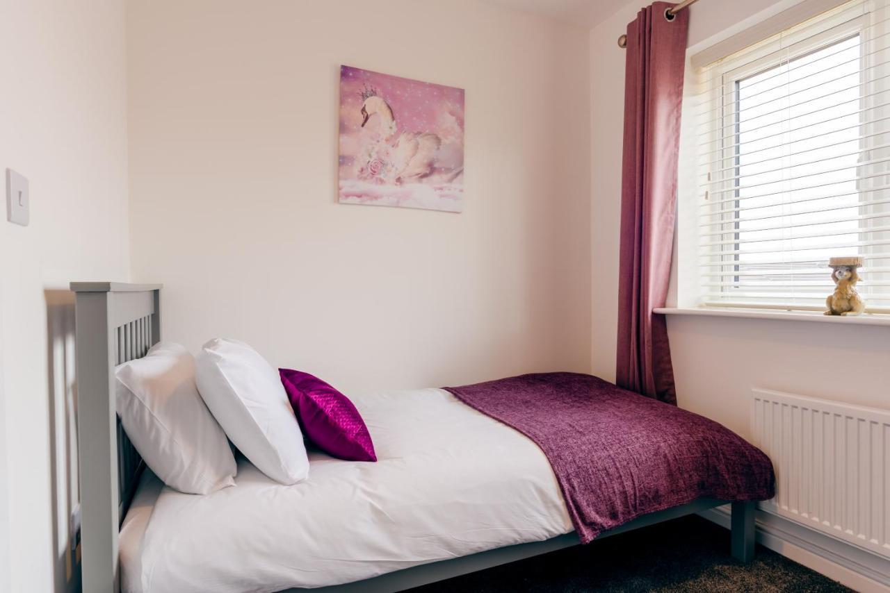 Villa Oakley - Large, Elegant, Dog Friendly & Parking à Whitby Extérieur photo