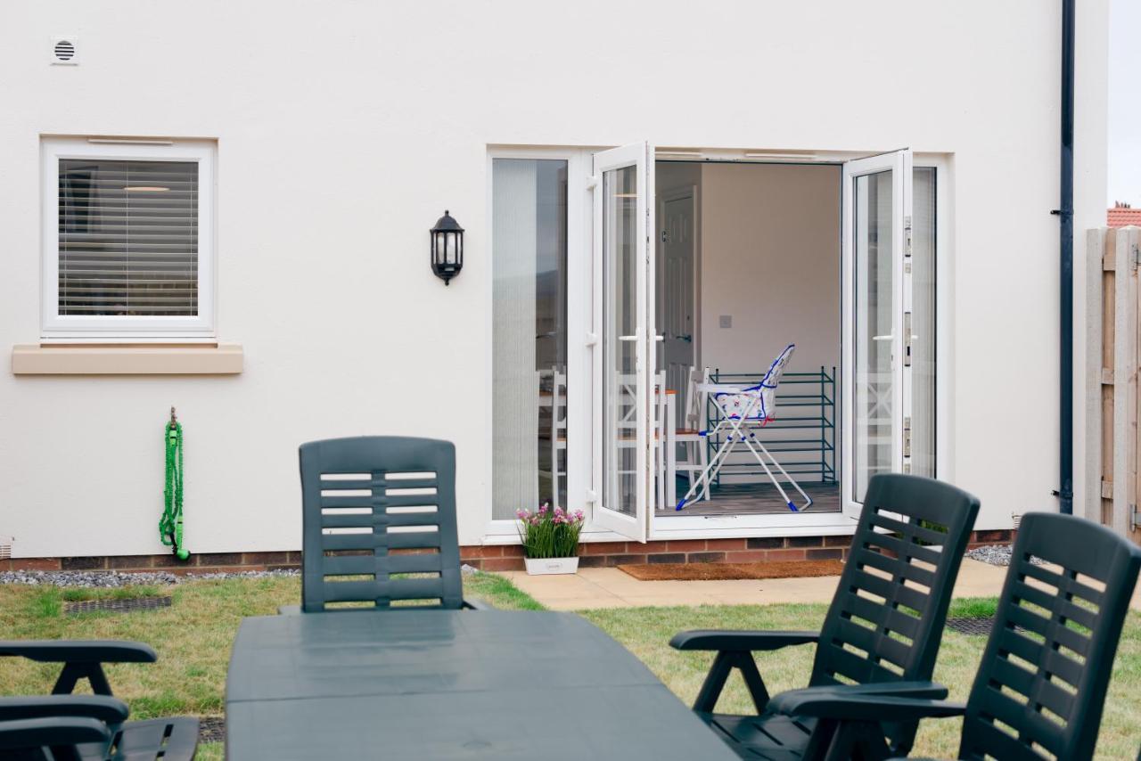 Villa Oakley - Large, Elegant, Dog Friendly & Parking à Whitby Extérieur photo
